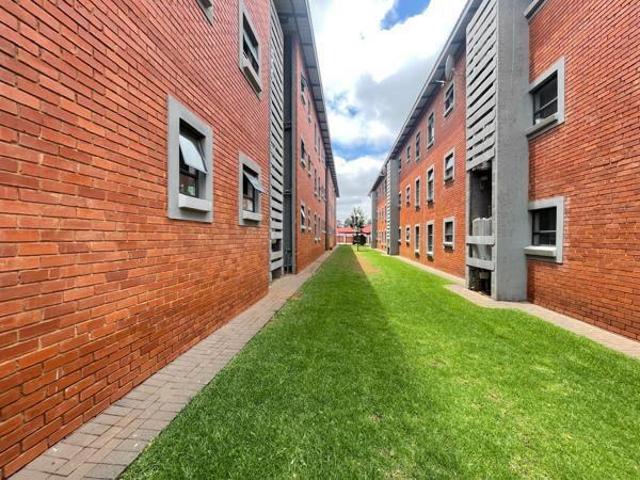 Apartment for rent in Nooitgedacht, Gauteng