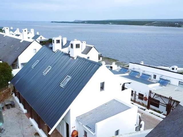 Apartment for sale in Western Cape
