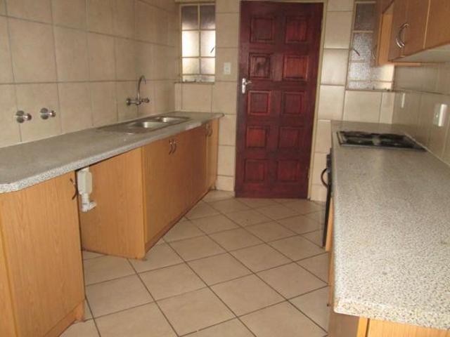 Apartment for rent in Waterkloof, Gauteng