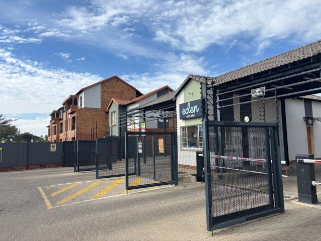 Apartment for sale in Waterkloof, Gauteng