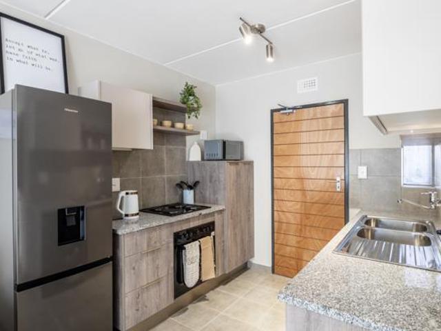 Apartment for rent in Waterkloof, Gauteng