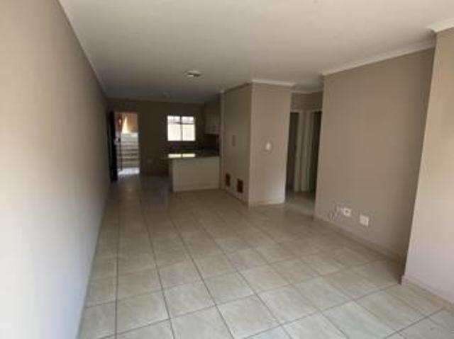 Apartment for rent in Waterkloof, Gauteng