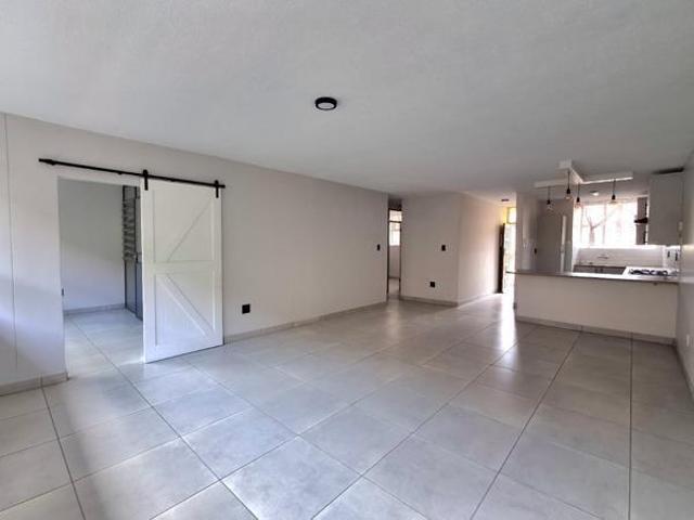 Apartment for rent in Waterkloof, Gauteng