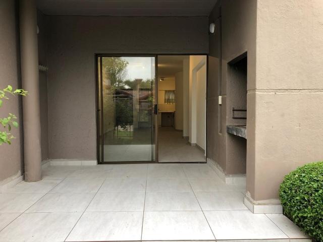 Apartment for sale in Sandton, City of Johannesburg Metropolitan Municipality