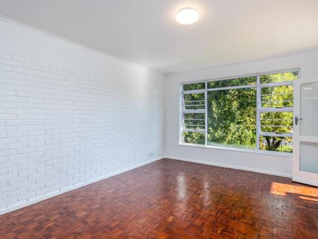 Apartment for sale in Cape Town, Western Cape