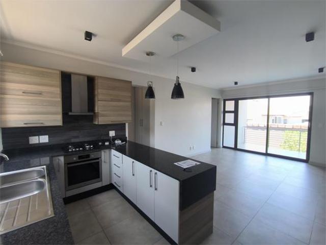 Apartment for rent in North West