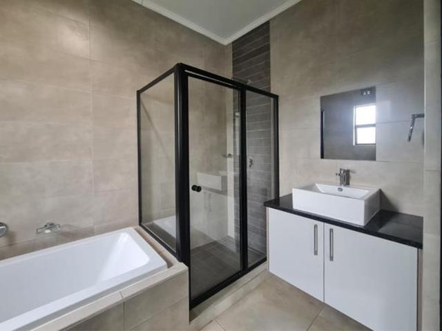 Apartment for rent in North West