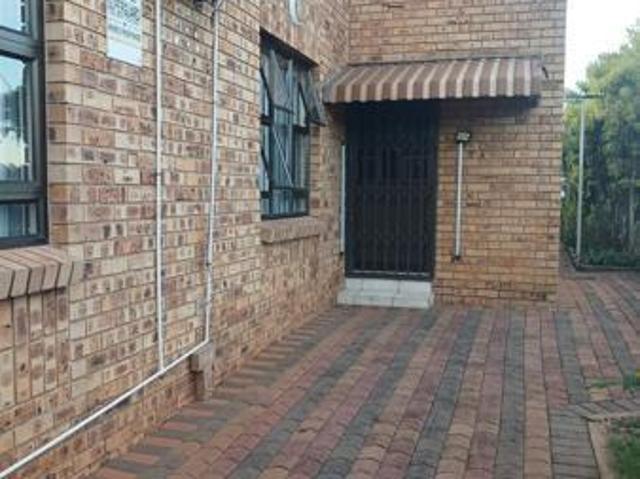 Apartment for rent in Seaview, Kwazulu-natal