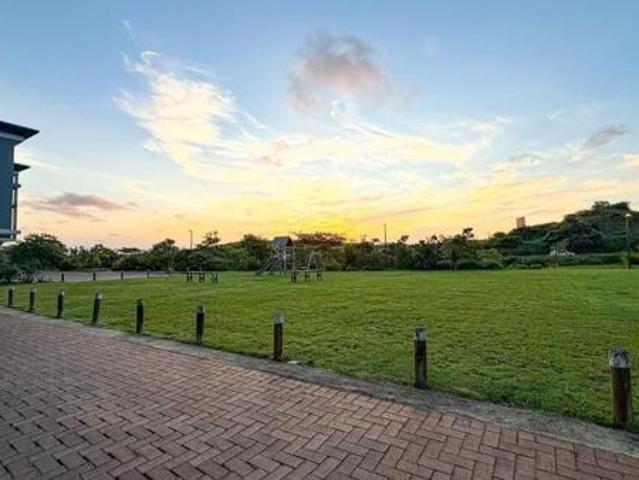 Apartment for sale in Princess Grant, Kwazulu-natal