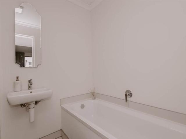 Apartment for sale in Cape Town