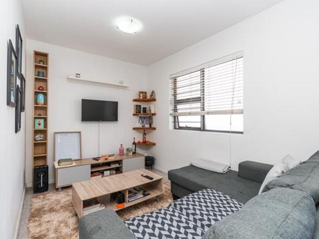 Apartment for sale in Cape Town, Western Cape