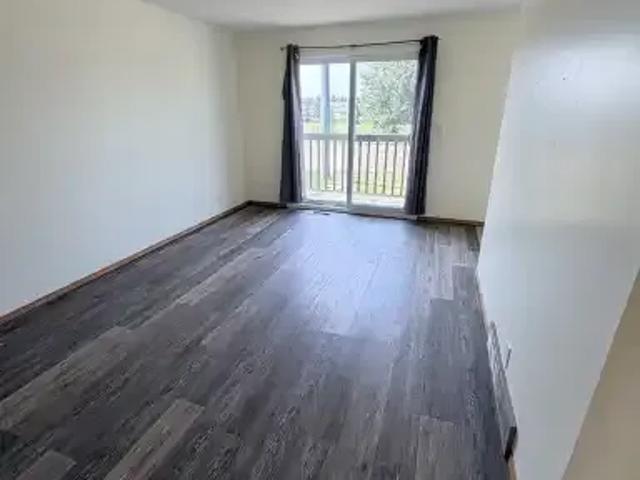 Apartment for rent in Innisfail, Town of Innisfail