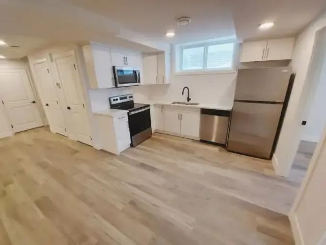 Apartment for rent in Rolly View, Alberta