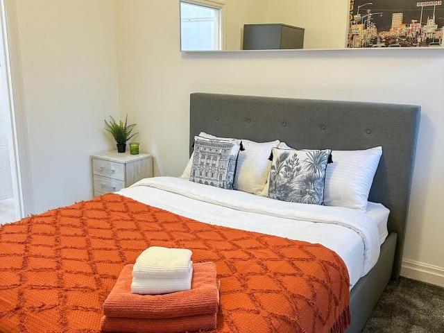 Apartment for rent in West Park, West Yorkshire