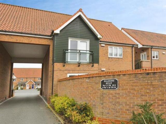 Apartment for sale in Burton Waters, Ingleby