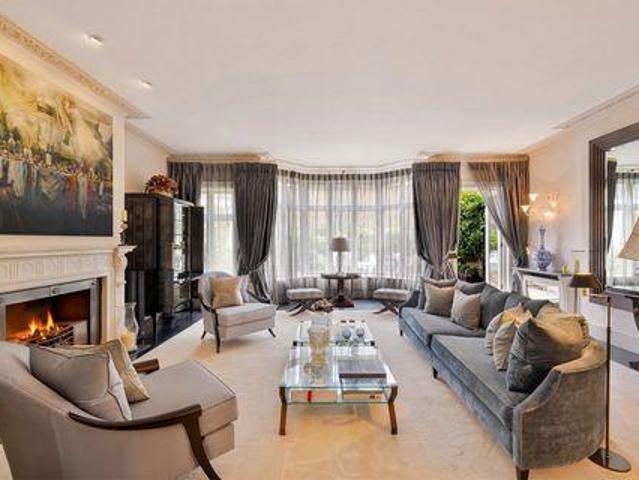 Apartment for sale in Chelsea, Greater London