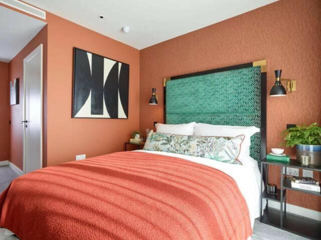 Apartment for sale in St. George in the East, Wapping