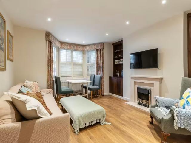 Apartment for rent in Brompton, Greater London