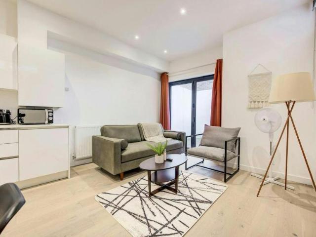 Apartment for rent in Bermondsey, Greater London