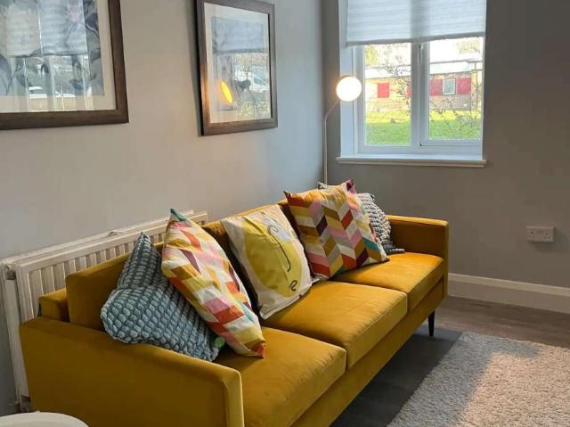 Apartment for rent in Lyons, Greater London