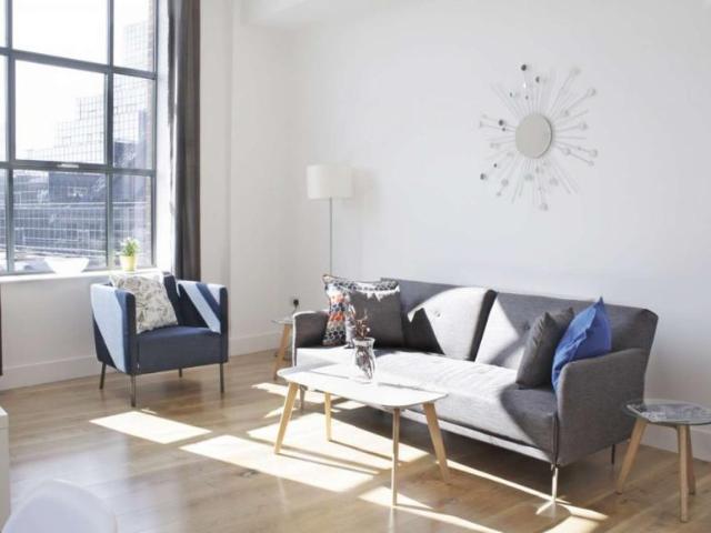 Apartment for rent in Lyons, Greater London