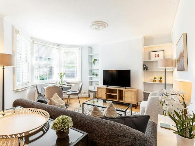 Apartment for rent in Fulham, Greater London