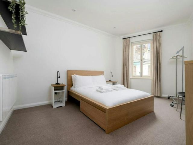 Apartment for rent in Paddington, Greater London