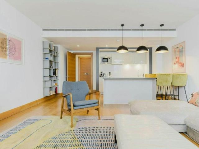 Apartment for rent in Kensal Town, Bayswater