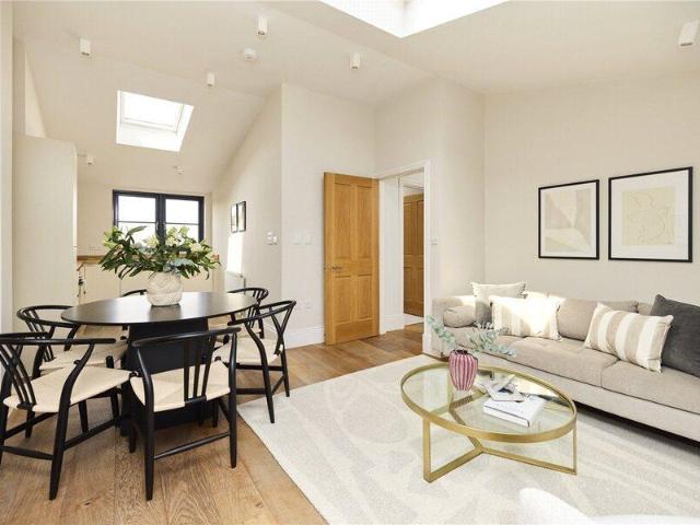 Apartment for sale in City of London, Greater London