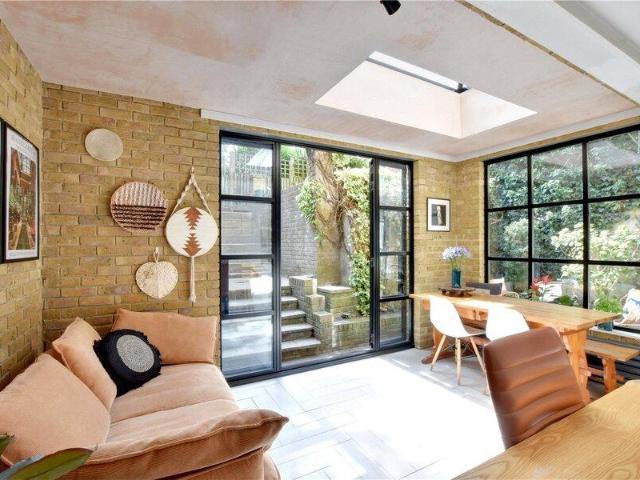 Apartment for sale in City of London, Greater London