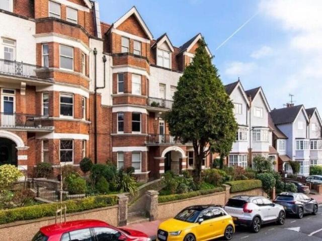 Apartment for sale in City of London, Greater London