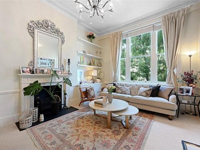 Apartment for sale in City of London, Greater London