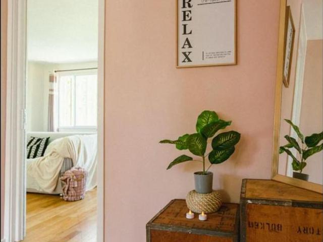 Apartment for rent in North Kensington, Greater London