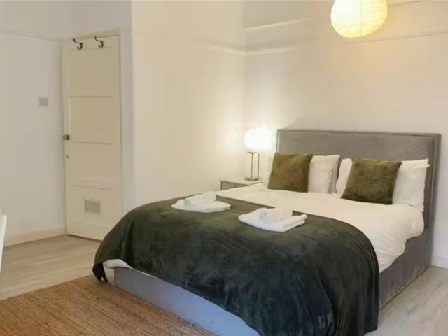 Apartment for rent in London Borough of Hounslow, Greater London