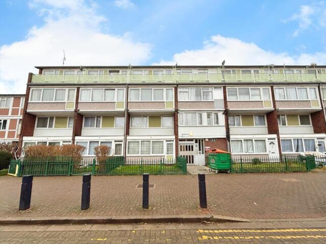 Apartment for sale in Manor Park, Isle Of Man