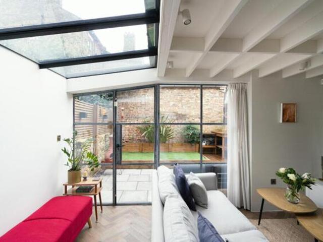 Apartment for sale in Clapton, Lower Clapton