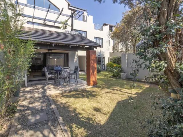 Apartment for sale in Lone Hill, Randburg
