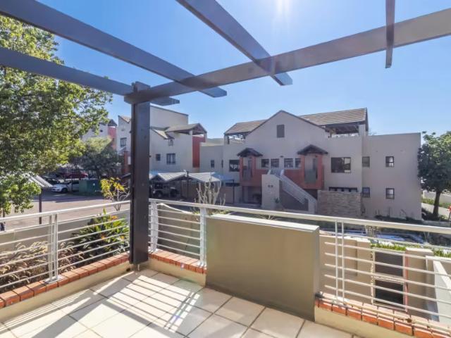Apartment for sale in Lone Hill, Randburg
