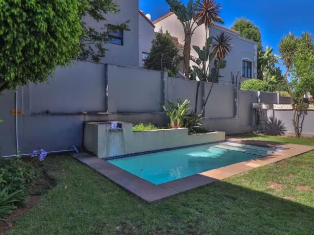 Apartment for sale in Rosebank, Gauteng