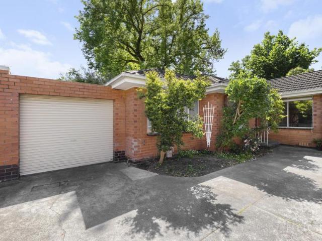 Apartment for sale in Mont Albert, Melbourne