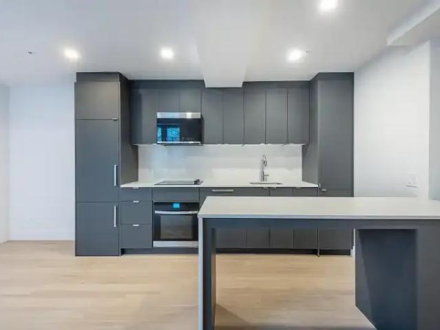 Apartment for rent in St. Leonard's, Quebec