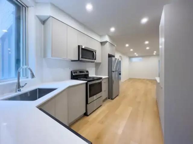 Apartment for rent in St. Leonard's, Quebec