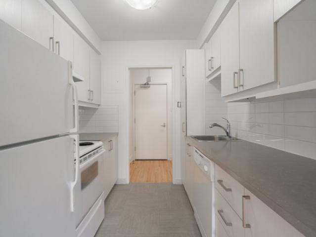 Apartment for rent in St. Leonard's, Quebec