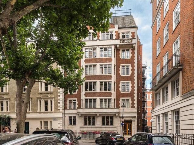 Apartment for sale in Cat Hill, England