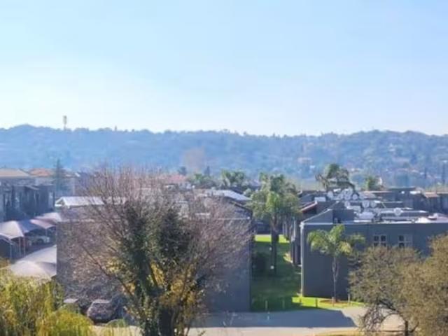 Apartment for sale in Vosloorus, Gauteng