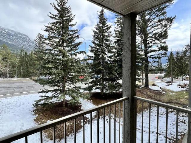Apartment for rent in Avens/Canyon Close, Canmore