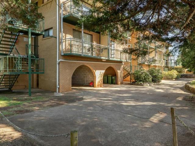 Apartment for sale in Newtown, Toowoomba Regional