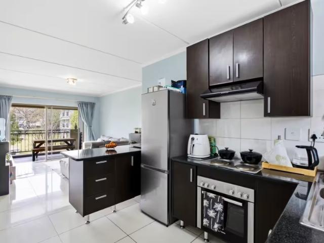 Apartment for sale in Noordwyk, City of Johannesburg Metropolitan Municipality