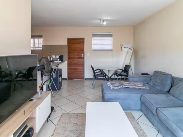 Apartment for sale in Noordwyk, City of Johannesburg Metropolitan Municipality