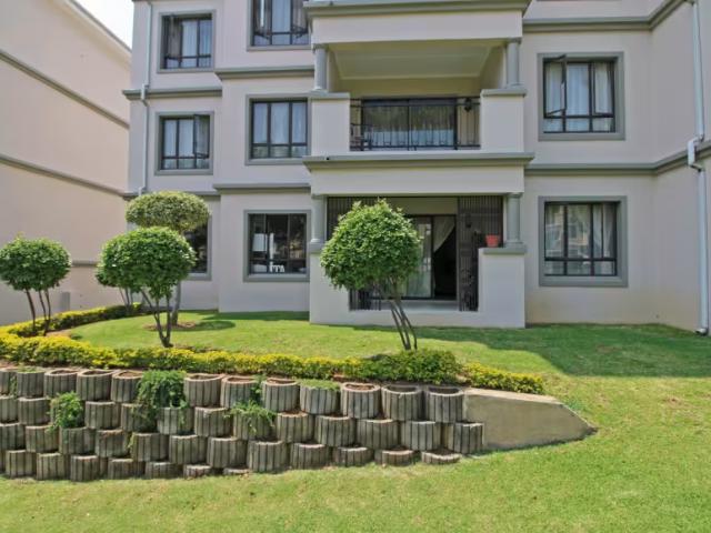 Apartment for sale in Noordwyk, City of Johannesburg Metropolitan Municipality